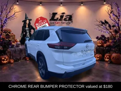 More photos of 2024 Nissan Rogue SL at Lia Toyota of Wilbraham, MA