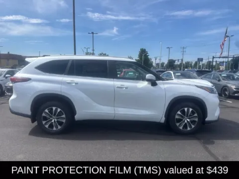 Another view of 2023 Toyota Highlander XLE for sale in Wilbraham, MA at Lia Toyota of Wilbraham
