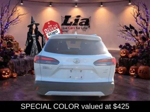 More photos of 2023 Toyota Corolla Cross XLE at Lia Toyota of Wilbraham, MA
