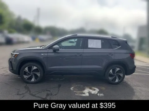 Photos of 2023 Volkswagen Taos 1.5T SE for sale in Enfield, CT at Lia Volkswagen