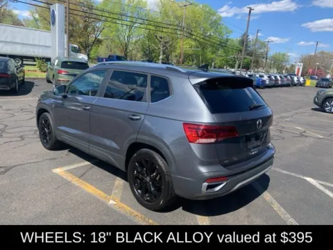Another view of 2022 Volkswagen Taos 1.5T SE for sale in Enfield, CT at Lia Volkswagen