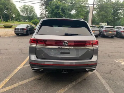 More photos of 2025 Volkswagen Atlas 2.0T SE w/Technology at Lia Volkswagen, CT