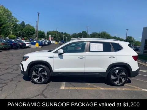 Photos of 2023 Volkswagen Taos 1.5T SE for sale in Enfield, CT at Lia Volkswagen