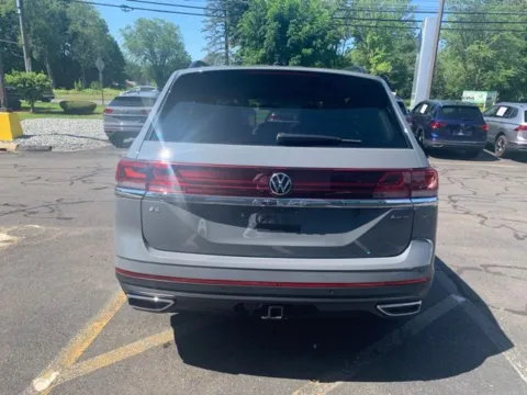 More photos of 2026 Volkswagen Atlas 2.0T SE w/Technology at Lia Volkswagen, CT