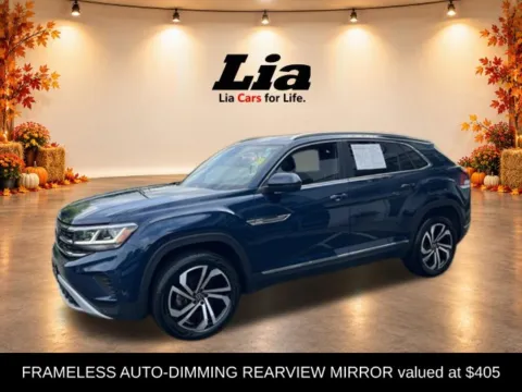 Photos of 2023 Volkswagen Atlas Cross Sport 3.6L V6 SEL for sale in Enfield, CT at Lia Volkswagen
