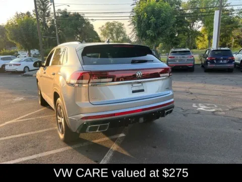 More photos of 2024 Volkswagen Atlas Cross Sport 2.0T SEL R-Line at Lia Volkswagen, CT
