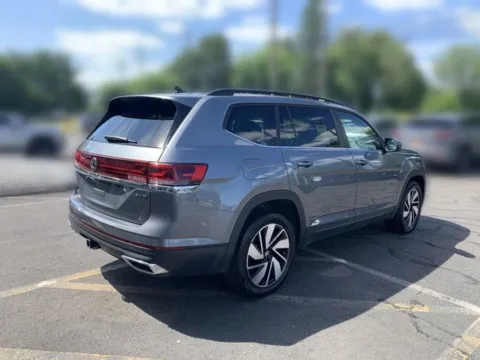 More photos of 2025 Volkswagen Atlas 2.0T SE w/Technology at Lia Volkswagen, CT