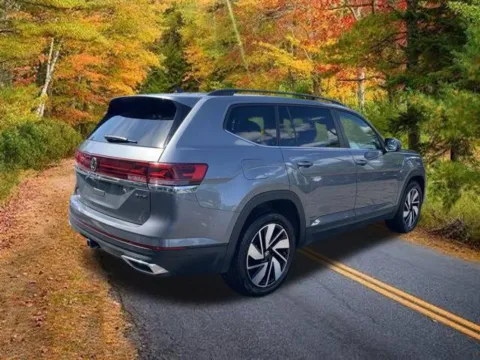 More photos of 2025 Volkswagen Atlas 2.0T SE w/Technology at Lia Volkswagen, CT