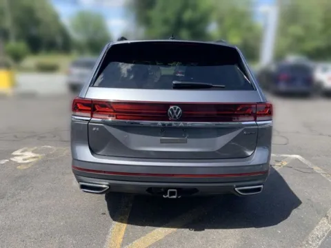 More photos of 2025 Volkswagen Atlas 2.0T SE w/Technology at Lia Volkswagen, CT