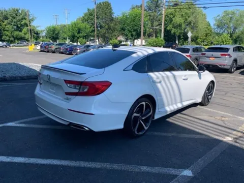 More photos of 2021 Honda Accord Sport 2.0T at Lia Volkswagen, CT
