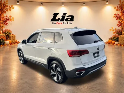 Another view of 2024 Volkswagen Taos 1.5T SE for sale in Enfield, CT at Lia Volkswagen