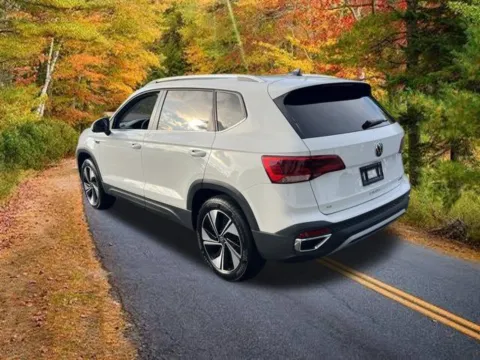 Another view of 2024 Volkswagen Taos 1.5T SE for sale in Enfield, CT at Lia Volkswagen