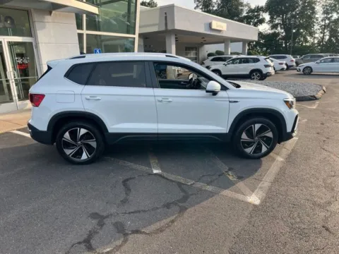 Photos of 2024 Volkswagen Taos 1.5T SE for sale in Enfield, CT at Lia Volkswagen