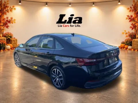 Another view of 2025 Volkswagen Jetta 1.5T SE for sale in Enfield, CT at Lia Volkswagen