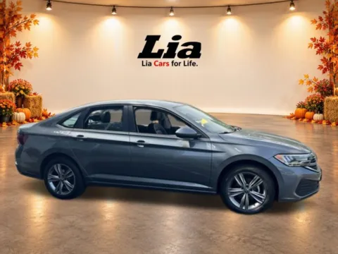 More photos of 2023 Volkswagen Jetta 1.5T SE at Lia Volkswagen, CT
