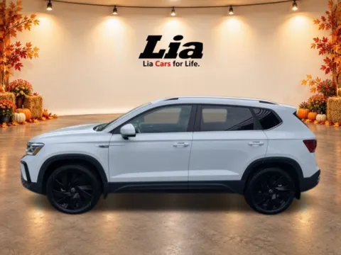 Photos of 2024 Volkswagen Taos 1.5T SEL for sale in Enfield, CT at Lia Volkswagen