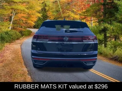 More photos of 2024 Volkswagen Atlas Cross Sport 2.0T SE w/Technology at Lia Volkswagen, CT