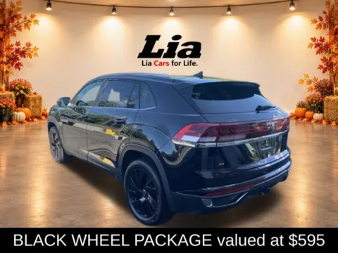 Another view of 2024 Volkswagen Atlas Cross Sport 2.0T SE w/Technology for sale in Enfield, CT at Lia Volkswagen