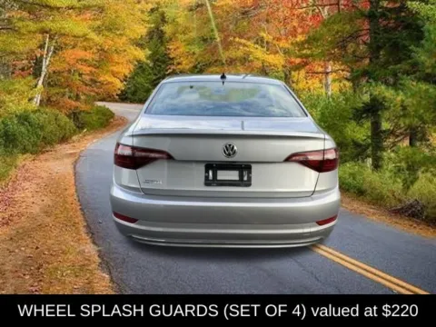 More photos of 2020 Volkswagen Jetta 1.4T SE at Lia Volkswagen, CT