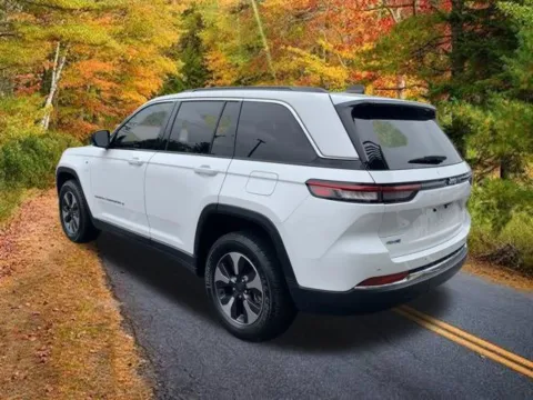 Another view of 2024 Jeep Grand Cherokee 4xe for sale in Enfield, CT at Lia Volkswagen