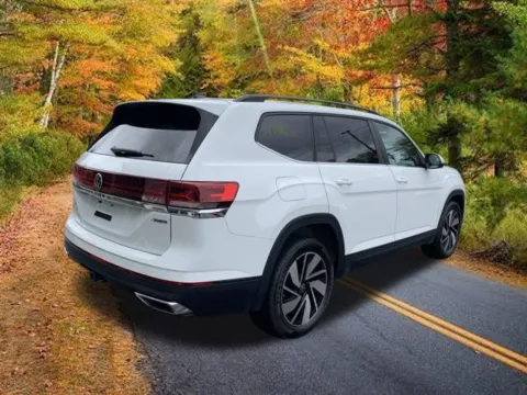 More photos of 2024 Volkswagen Atlas 2.0T SE w/Technology at Lia Volkswagen, CT