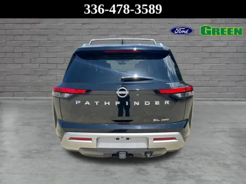 More photos of 2024 Nissan Pathfinder SL at Green Ford, NC