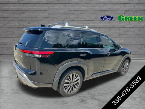 More photos of 2024 Nissan Pathfinder SL at Green Ford, NC