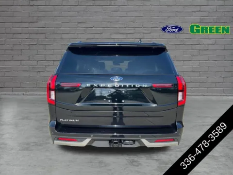 More photos of 2025 Ford Expedition Platinum at Green Ford, NC