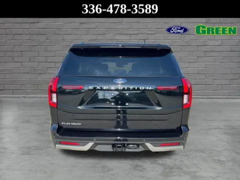 More photos of 2025 Ford Expedition Platinum at Green Ford, NC