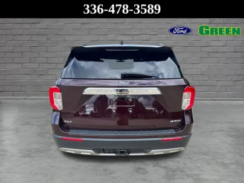 More photos of 2023 Ford Explorer XLT at Green Ford, NC
