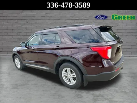 More photos of 2023 Ford Explorer XLT at Green Ford, NC