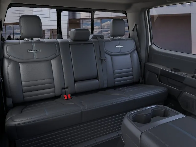 2026 Ford F-250 Super Duty Platinum - Photo 13