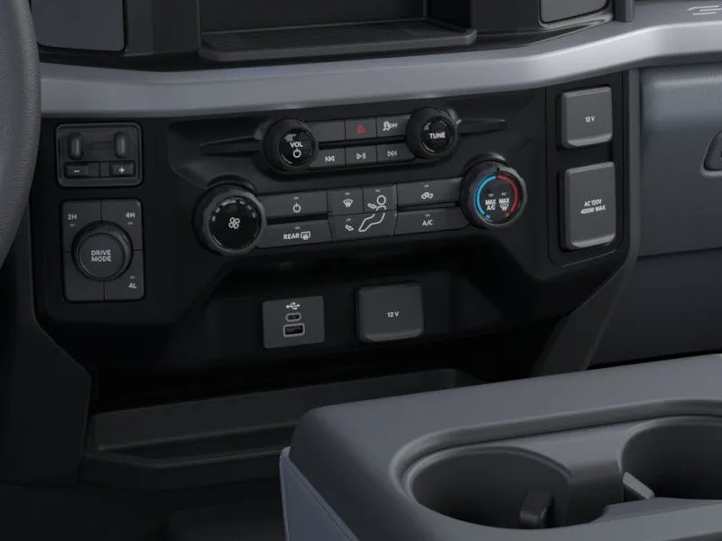2025 Ford F-450 Super Duty Chassis Cab XL - Photo 15