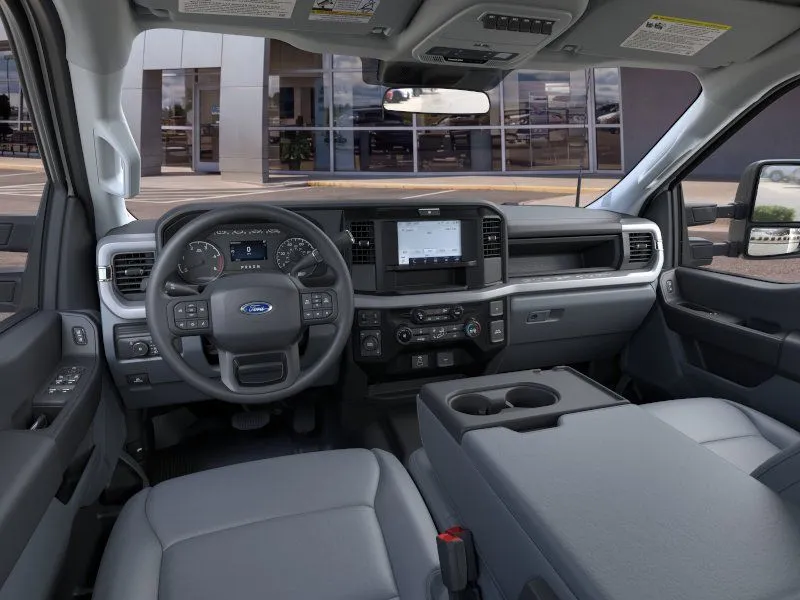 2025 Ford F-450 Super Duty Chassis Cab XL - Photo 9