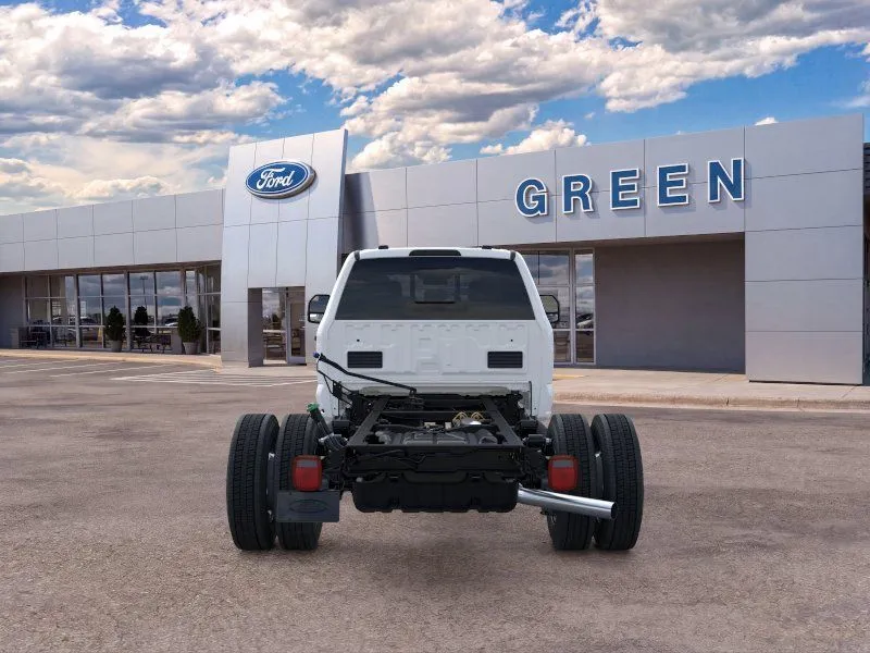 2025 Ford F-450 Super Duty Chassis Cab XL - Photo 6