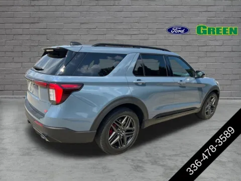 More photos of 2025 Ford Explorer ST at Green Ford, NC