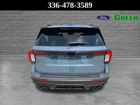 More photos of 2025 Ford Explorer ST at Green Ford, NC