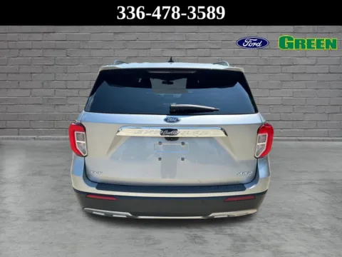 More photos of 2022 Ford Explorer XLT at Green Ford, NC