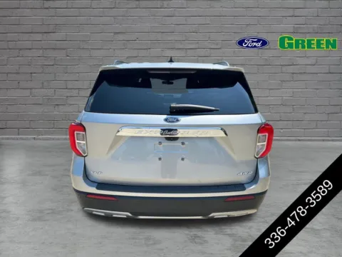 More photos of 2022 Ford Explorer XLT at Green Ford, NC