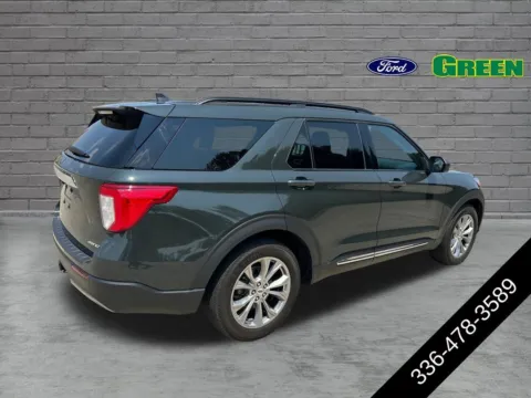 More photos of 2023 Ford Explorer XLT at Green Ford, NC
