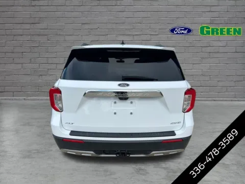 More photos of 2023 Ford Explorer XLT at Green Ford, NC