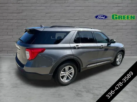 More photos of 2022 Ford Explorer XLT at Green Ford, NC