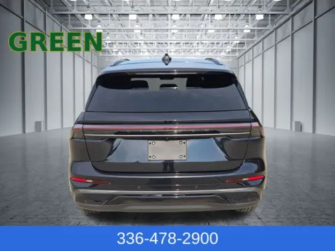 More photos of 2024 Lincoln Nautilus Reserve at Green Ford, NC