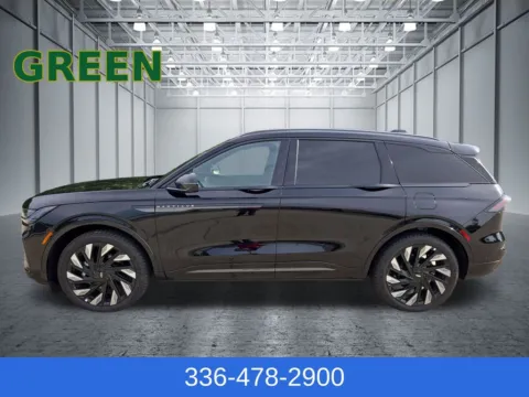 Photos of 2024 Lincoln Nautilus Reserve for sale in Greensboro, NC at Green Ford