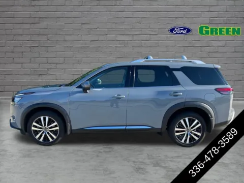 Photos of 2025 Nissan Pathfinder Platinum for sale in Greensboro, NC at Green Ford
