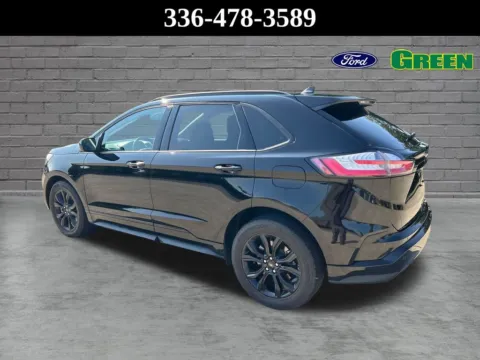 More photos of 2023 Ford Edge SE at Green Ford, NC