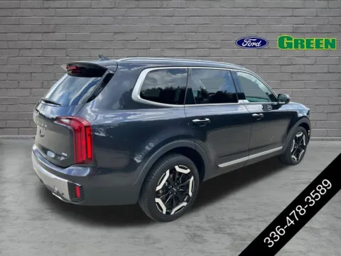 More photos of 2025 Kia Telluride S at Green Ford, NC