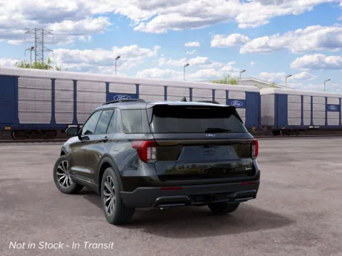 More photos of 2027 Ford Explorer ST-Line at Green Ford, NC