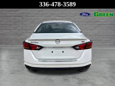 More photos of 2023 Nissan Altima 2.5 SR at Green Ford, NC