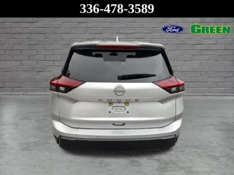More photos of 2025 Nissan Rogue SV at Green Ford, NC